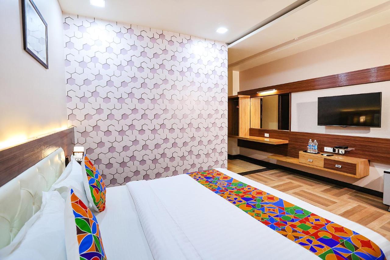 Royal Gm Plaza Hotel Jaipur Exterior photo