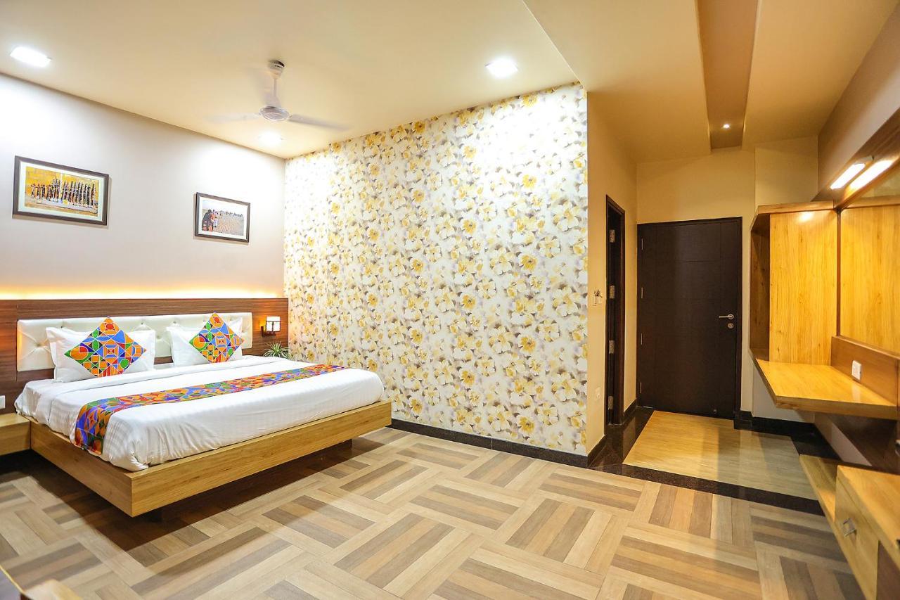 Royal Gm Plaza Hotel Jaipur Exterior photo