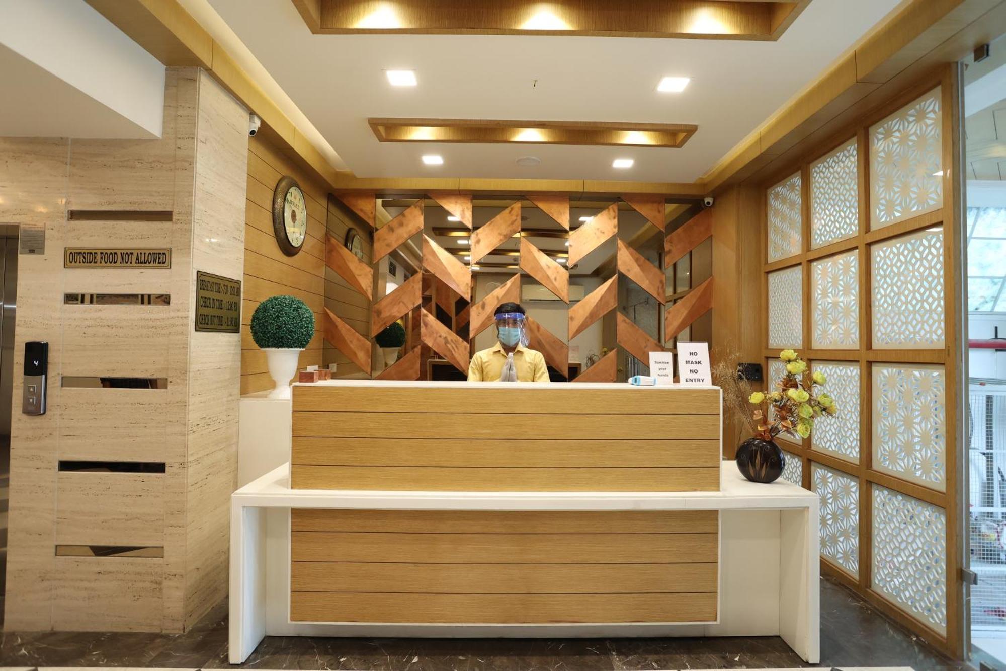 Royal Gm Plaza Hotel Jaipur Exterior photo