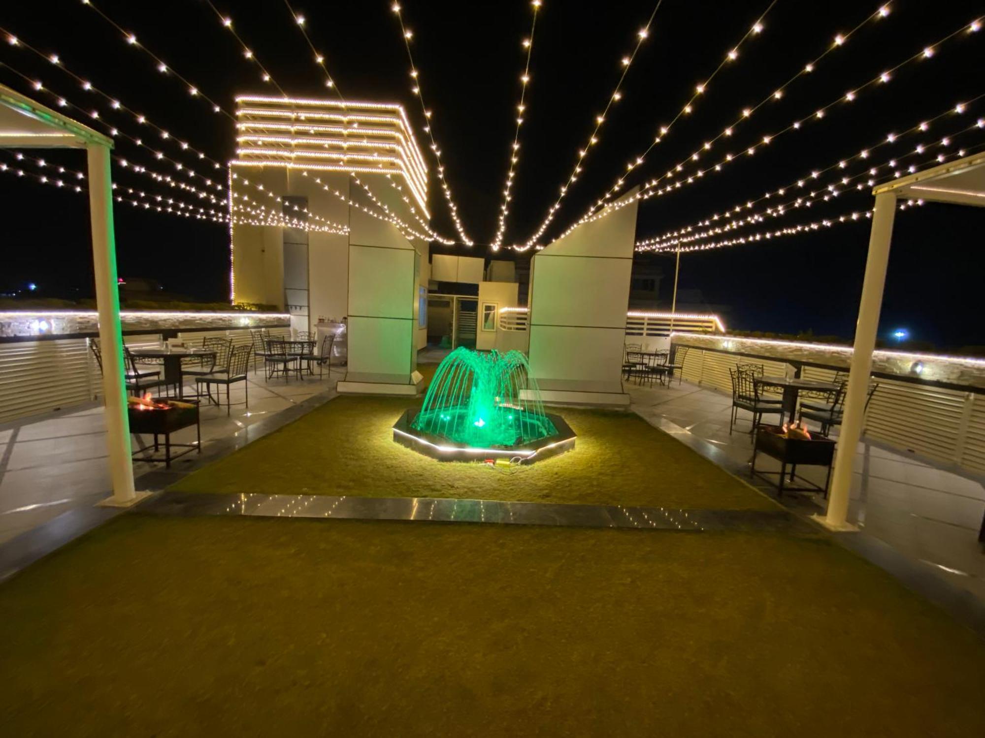 Royal Gm Plaza Hotel Jaipur Exterior photo