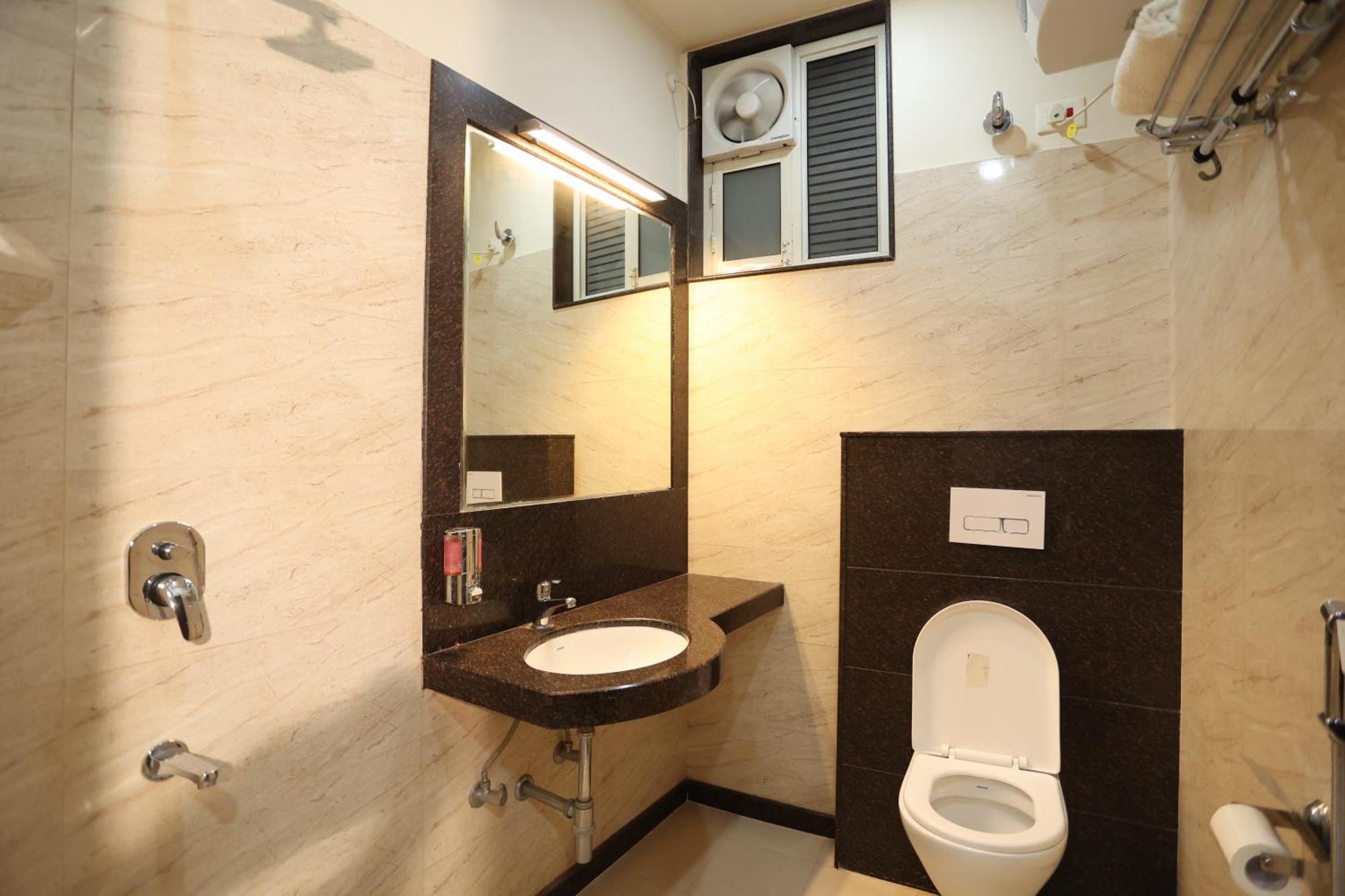 Royal Gm Plaza Hotel Jaipur Exterior photo